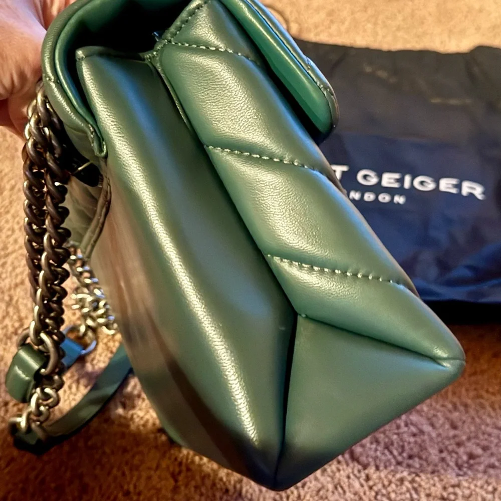 Kurt Geiger Dusky Green Quilted Leather Chain Shoulder Bag - Picture 3 of 10